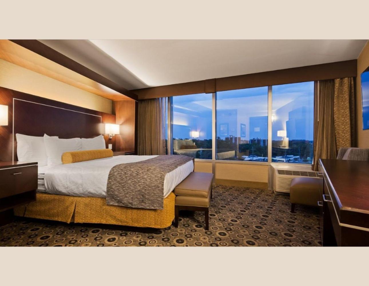 Radisson Hotel Southfield-Detroit Ngoại thất bức ảnh