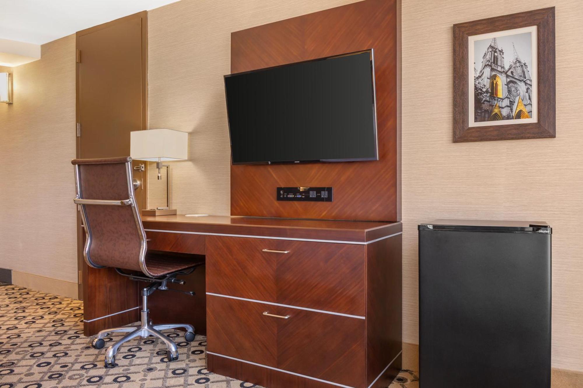 Radisson Hotel Southfield-Detroit Ngoại thất bức ảnh