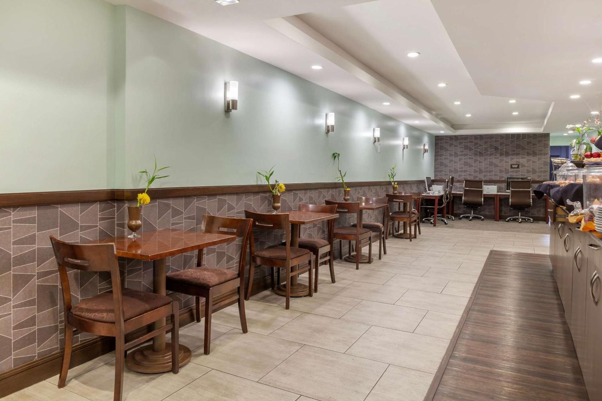 Radisson Hotel Southfield-Detroit Ngoại thất bức ảnh